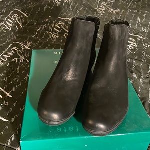 NWT David Tate size 10 W women’s boots